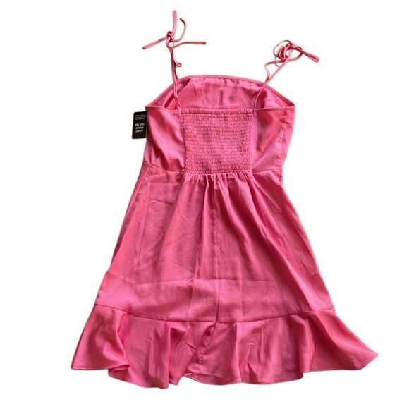 NWT Express Ruffle Hem Fit n Flare Mini Dress Barbie pink Small - Picture 4 of 7